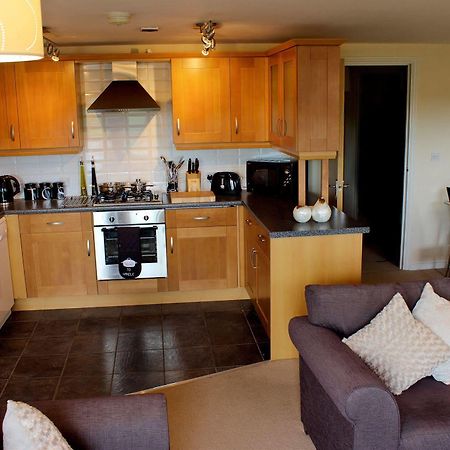 The Lindley Suite - Simple2Let Serviced Apartments Huddersfield Extérieur photo