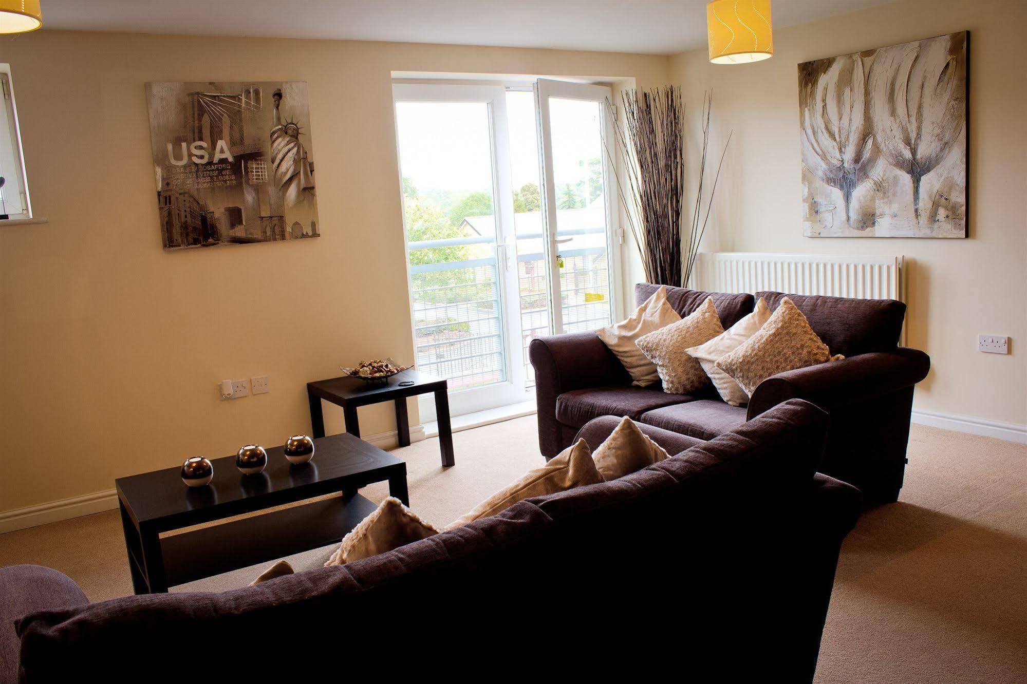 The Lindley Suite - Simple2Let Serviced Apartments Huddersfield Extérieur photo