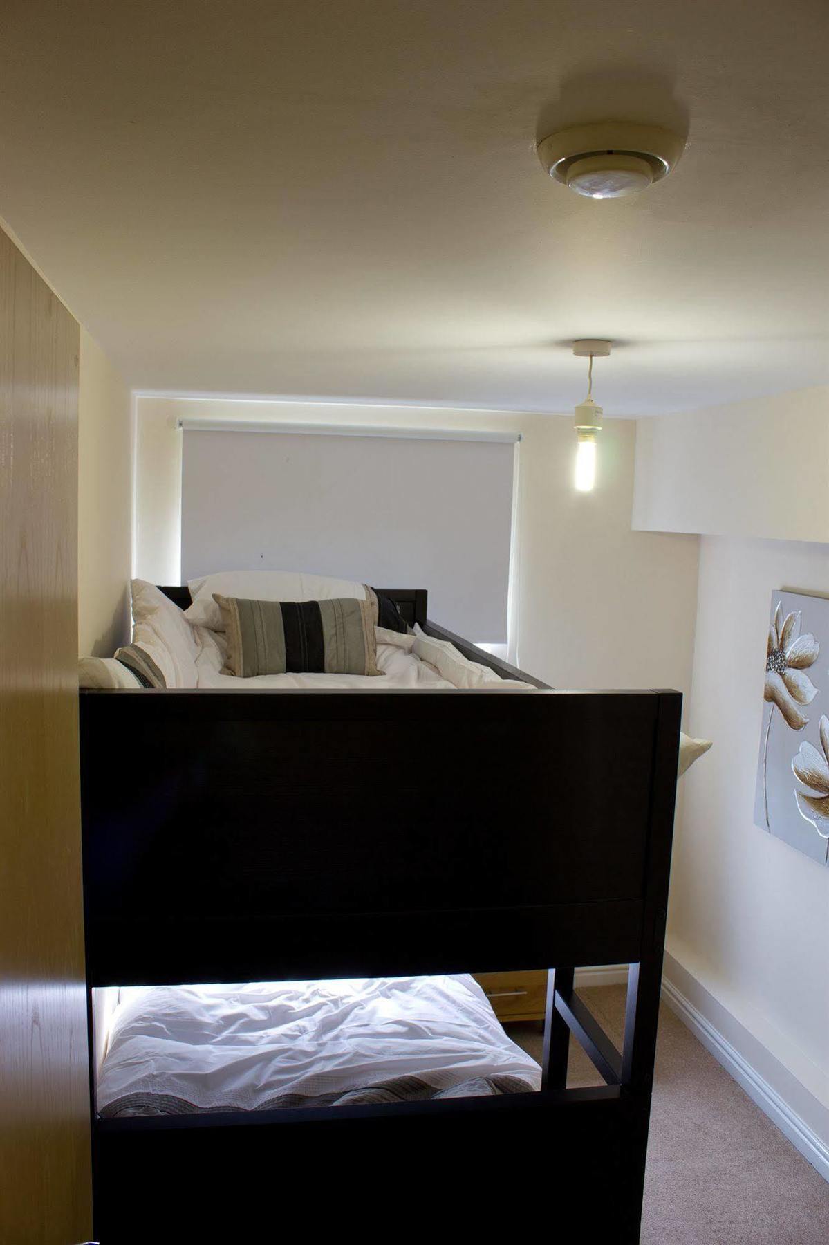 The Lindley Suite - Simple2Let Serviced Apartments Huddersfield Extérieur photo