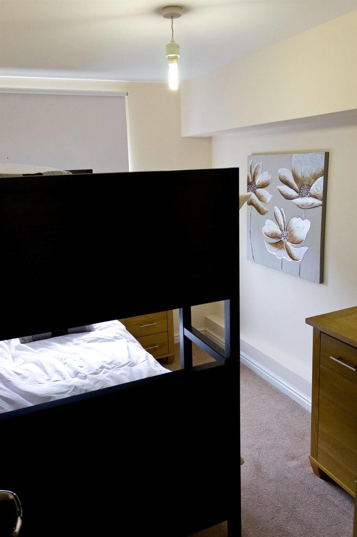 The Lindley Suite - Simple2Let Serviced Apartments Huddersfield Extérieur photo
