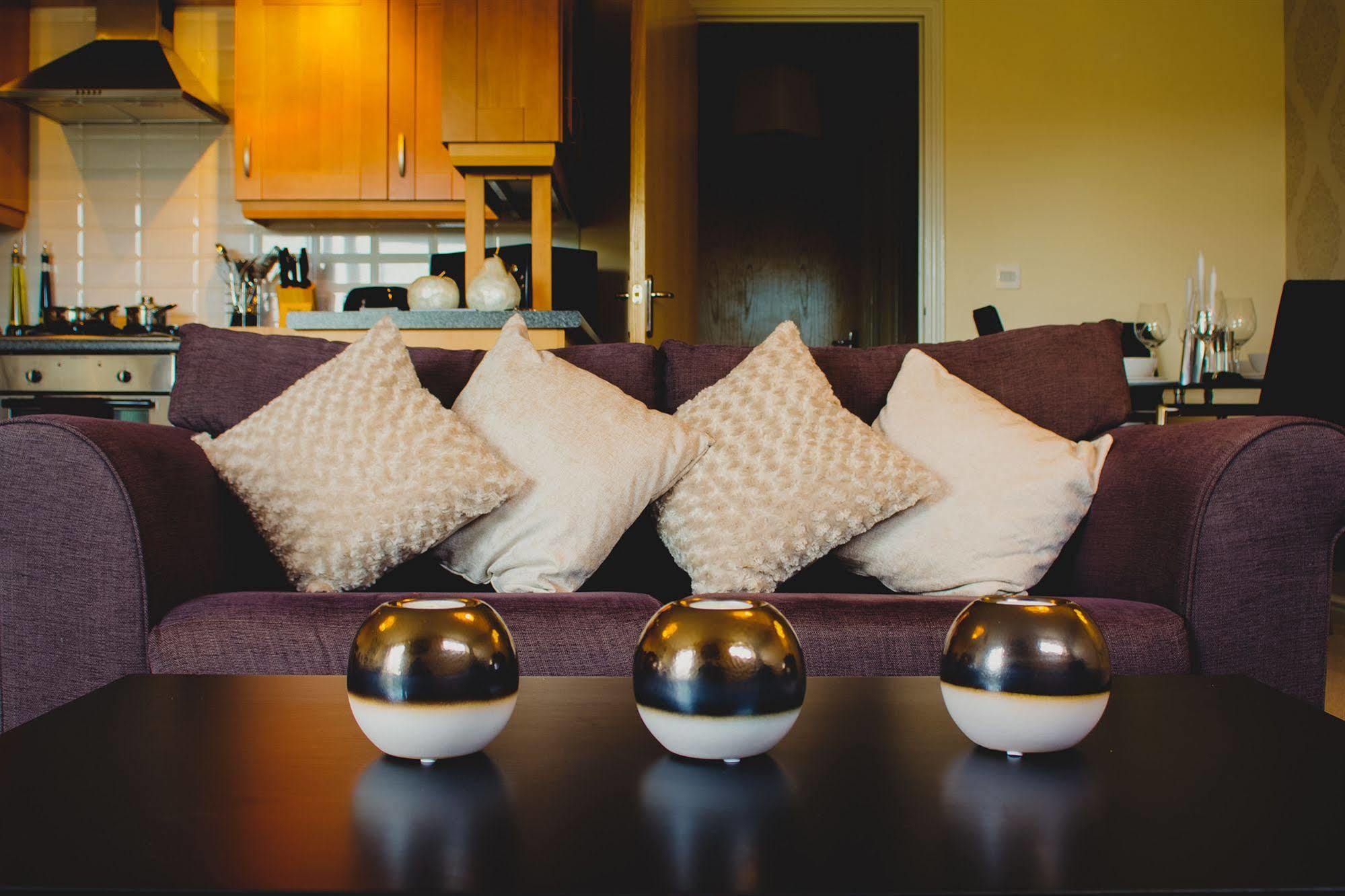 The Lindley Suite - Simple2Let Serviced Apartments Huddersfield Extérieur photo